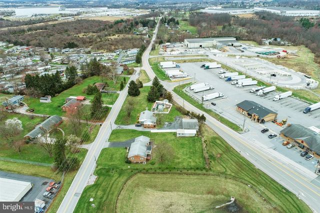 10 & 30 CLOVERLEAF ROAD, York, PA 17406