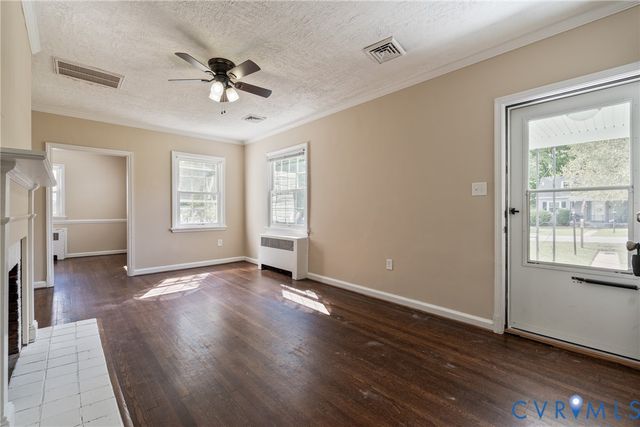 6227 Ellis Ave, Henrico, VA 23228