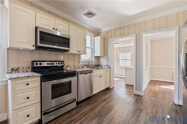 6227 Ellis Ave, Henrico, VA 23228