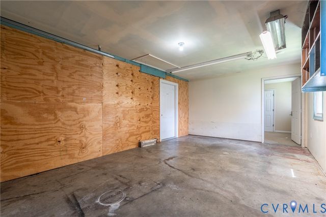 6227 Ellis Ave, Henrico, VA 23228