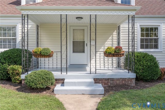 6227 Ellis Ave, Henrico, VA 23228