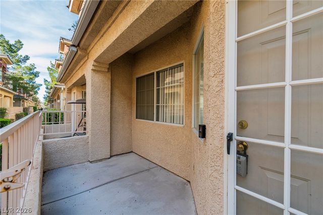 1109 Dusty Creek Street, Las Vegas, NV 89128