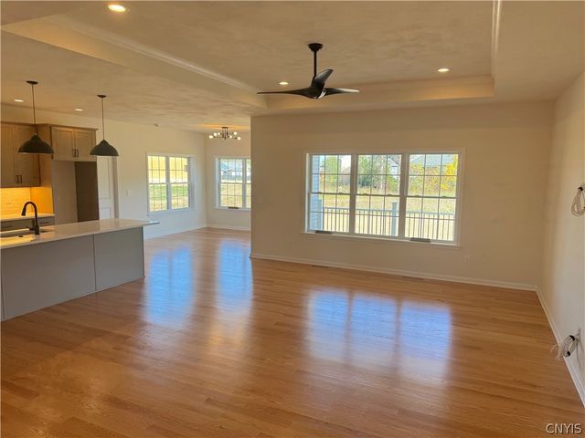 8530 Angus Path, Cicero, NY 13039