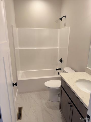 8530 Angus Path, Cicero, NY 13039