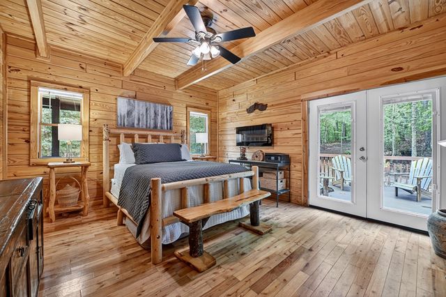 110 Bear Pause Road, Morganton, GA 30560