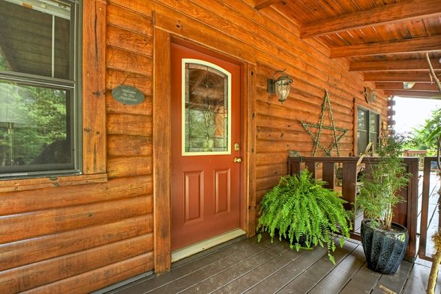 110 Bear Pause Road, Morganton, GA 30560