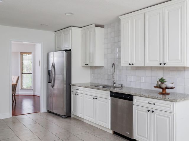 9305 Rolling Oaks TRL, Austin, TX 78750