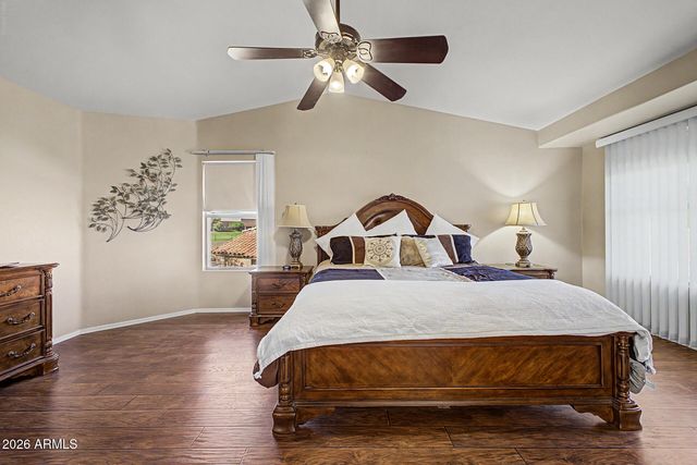 2211 E WILLIAMS Drive E, Phoenix, AZ 85024