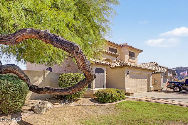 2211 E WILLIAMS Drive E, Phoenix, AZ 85024