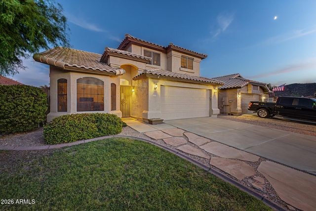2211 E WILLIAMS Drive E, Phoenix, AZ 85024