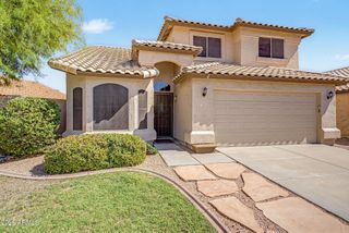 2211 E WILLIAMS Drive E, Phoenix, AZ 85024