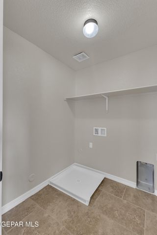 11364 S RANCH Court, El Paso, TX 79934