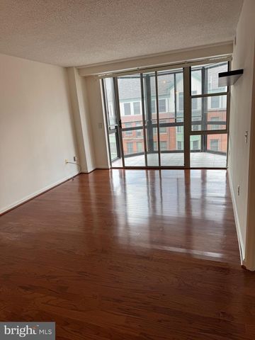 24 COURTHOUSE SQ #408, Rockville, MD 20850
