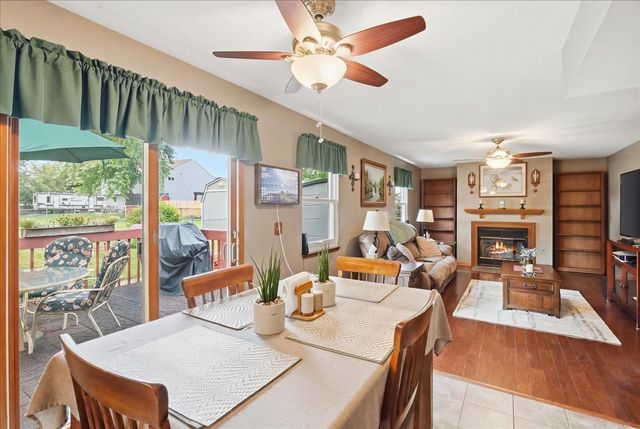 1860 Carl Drive, Round Lake Beach, IL 60073