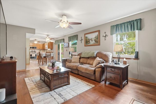 1860 Carl Drive, Round Lake Beach, IL 60073