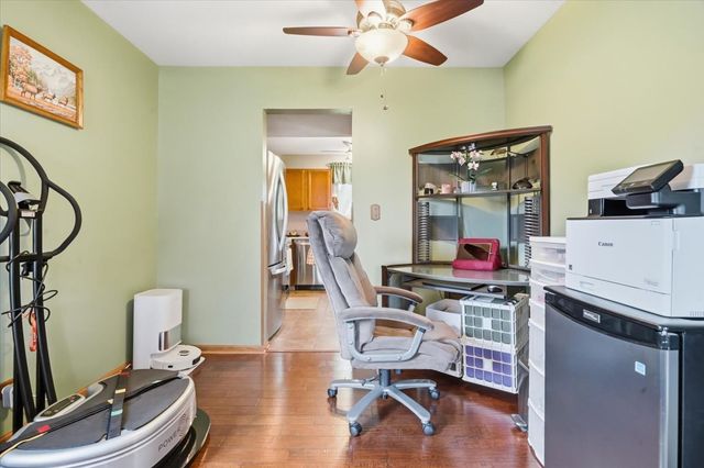 1860 Carl Drive, Round Lake Beach, IL 60073