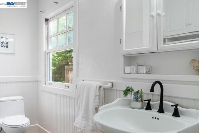 1832 Parkside Drive, Walnut Creek, CA 94597