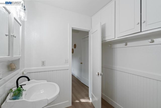 1832 Parkside Drive, Walnut Creek, CA 94597