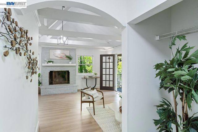 1832 Parkside Drive, Walnut Creek, CA 94597