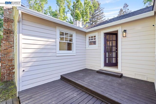 1832 Parkside Drive, Walnut Creek, CA 94597