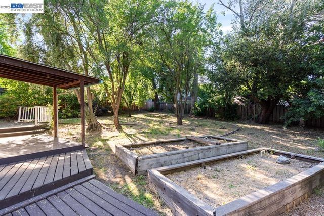 1832 Parkside Drive, Walnut Creek, CA 94597