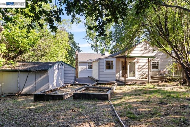 1832 Parkside Drive, Walnut Creek, CA 94597