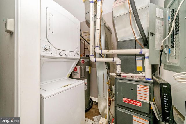 1014 W LANVALE ST, Baltimore, MD 21217