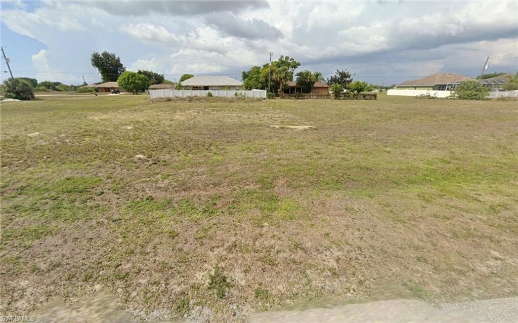 1329 NE 18th TER, Cape Coral, FL 33909