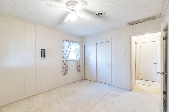 2107 Guadalupe Street, Coleman, TX 76834