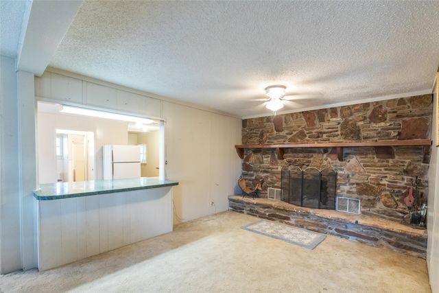 2107 Guadalupe Street, Coleman, TX 76834