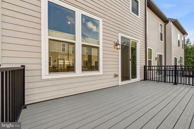 2433 LIBERTY LOOP, Herndon, VA 20171