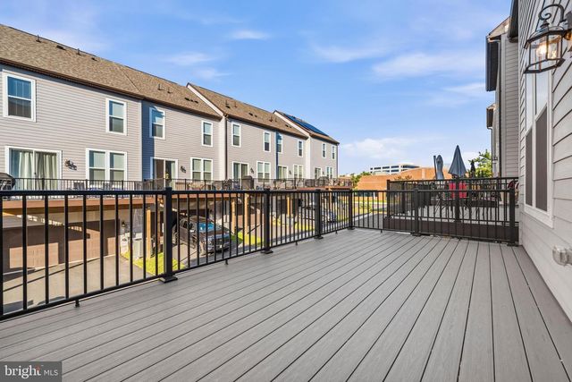 2433 LIBERTY LOOP, Herndon, VA 20171