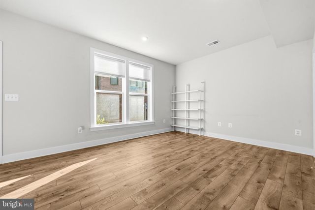 2433 LIBERTY LOOP, Herndon, VA 20171