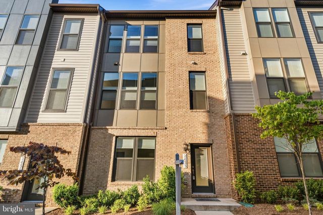 2433 LIBERTY LOOP, Herndon, VA 20171
