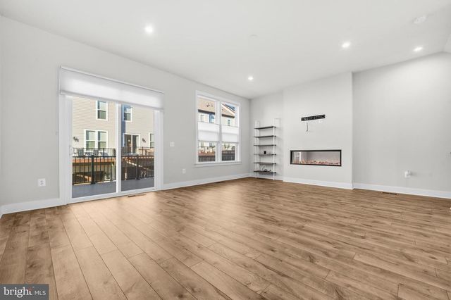 2433 LIBERTY LOOP, Herndon, VA 20171
