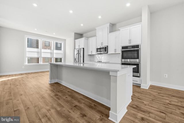 2433 LIBERTY LOOP, Herndon, VA 20171