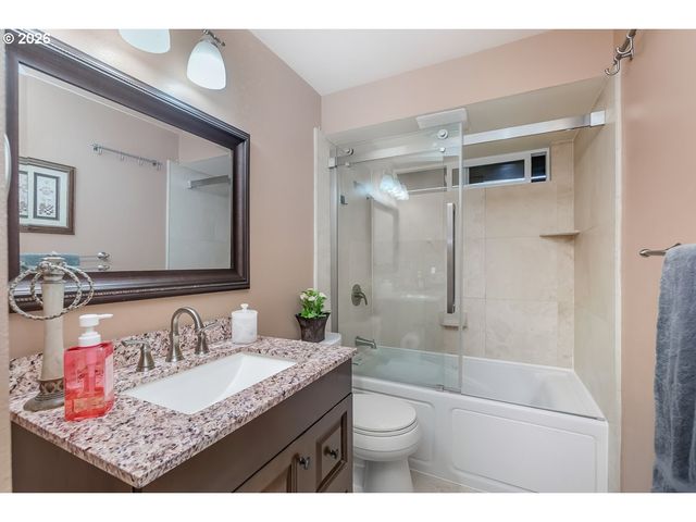 5660 Sw GLENBROOK Rd, Beaverton, OR 97007