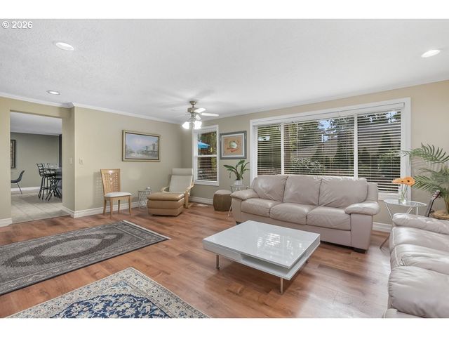 5660 Sw GLENBROOK Rd, Beaverton, OR 97007