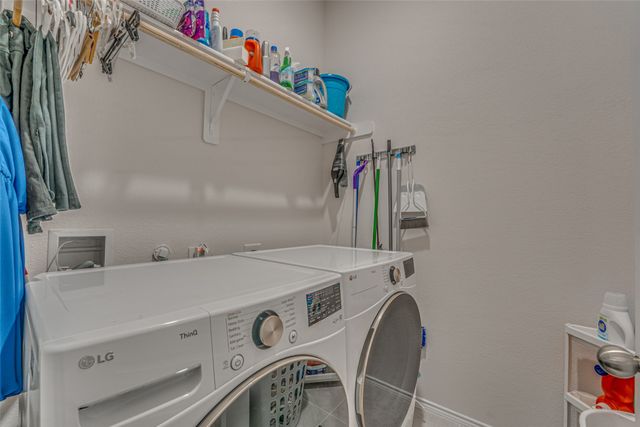 2036 Abbey Road, Heartland, TX 75126