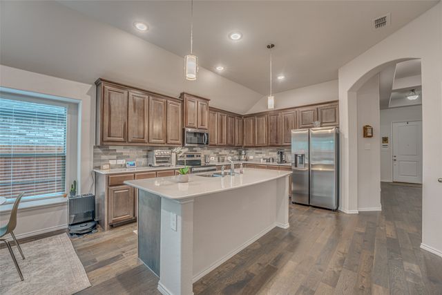 2036 Abbey Road, Heartland, TX 75126