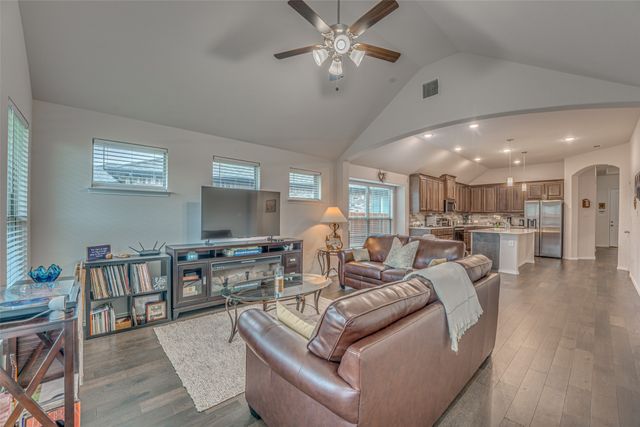 2036 Abbey Road, Heartland, TX 75126