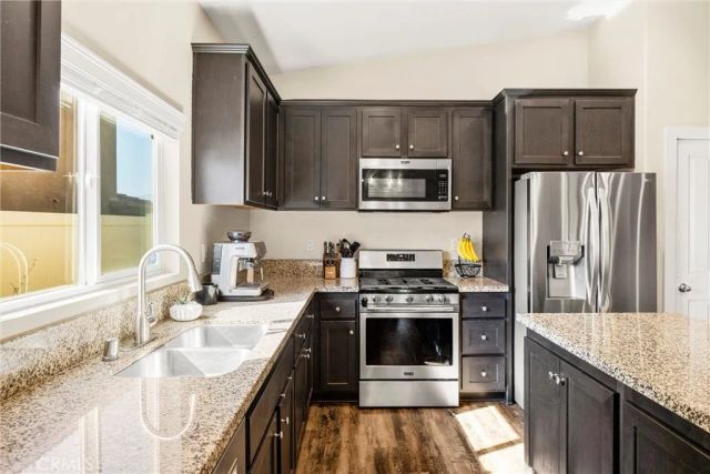 229 Country Club, Calimesa, CA 92320