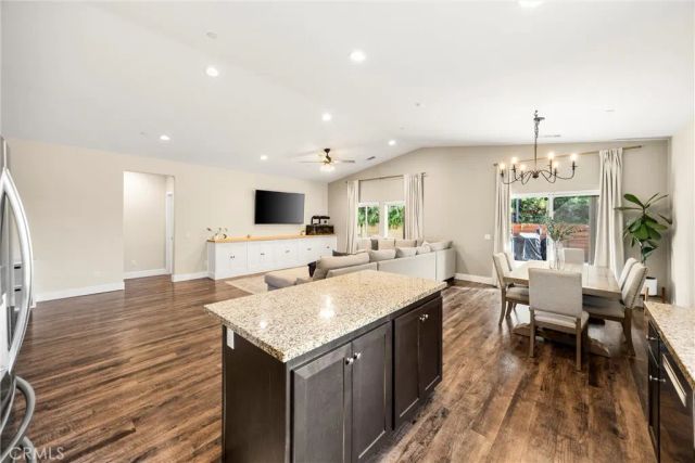 229 Country Club, Calimesa, CA 92320
