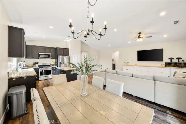 229 Country Club, Calimesa, CA 92320