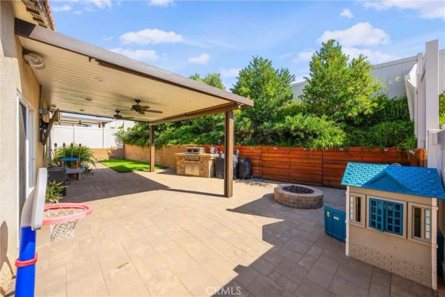 229 Country Club, Calimesa, CA 92320