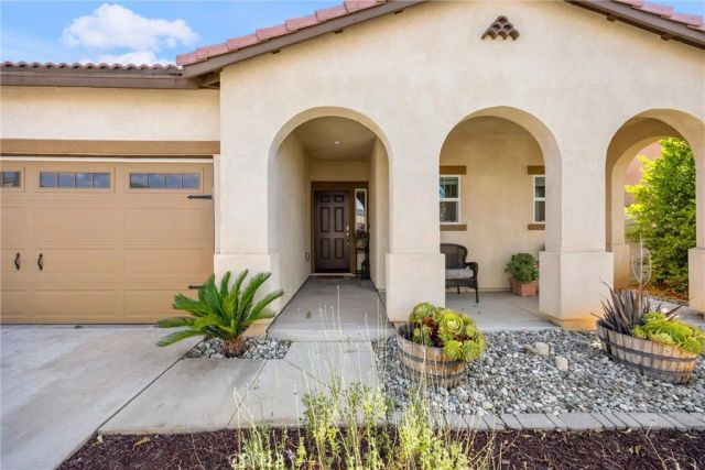 229 Country Club, Calimesa, CA 92320