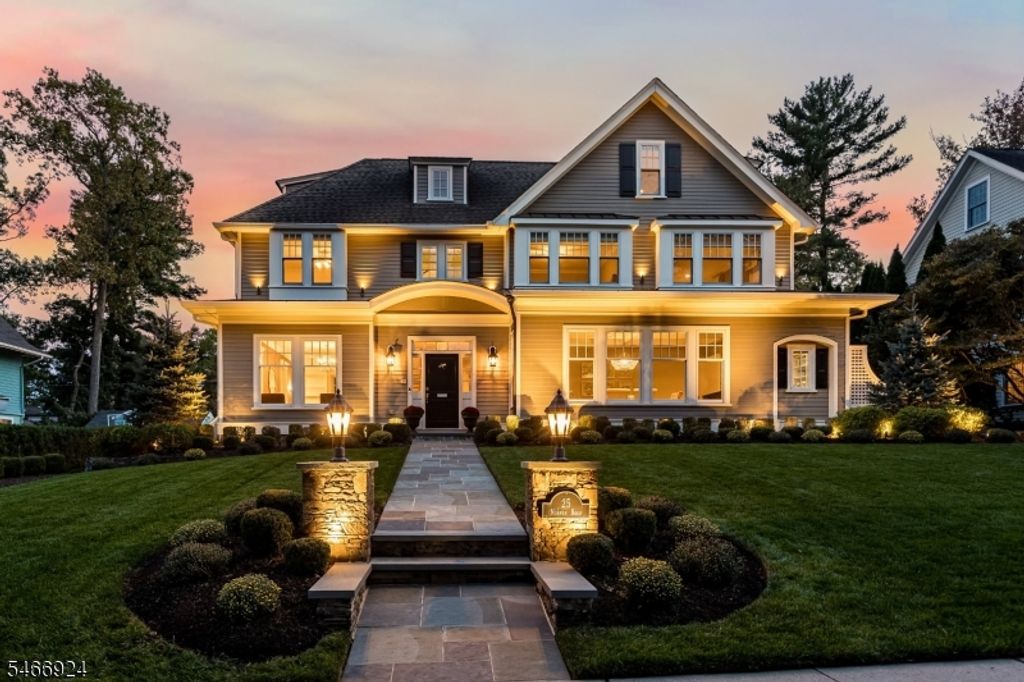 25 Norman Rd, Montclair Twp., NJ 07043 — exterior