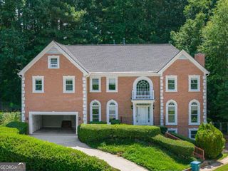 660 Belgrave Lane, Tucker, GA 30084
