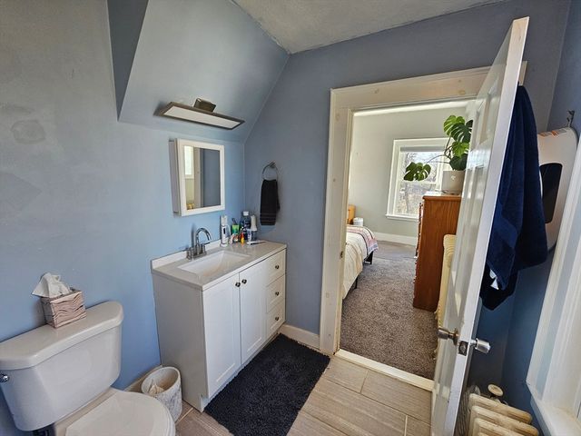 32 Main St 4, Foxboro, MA 02035