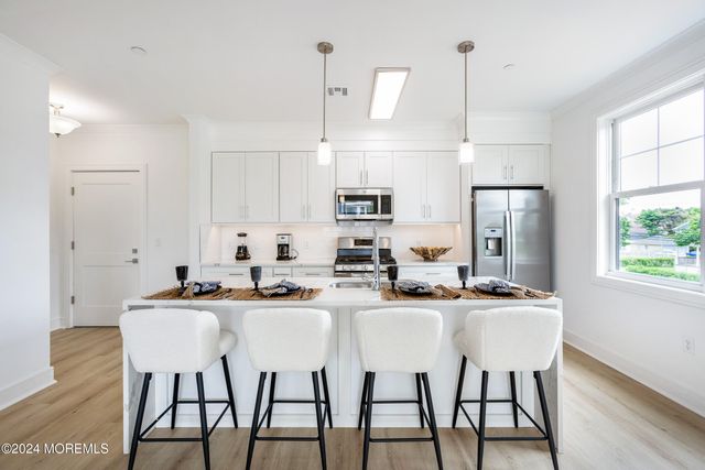 298 Westwood Avenue 305, Long Branch, NJ 07740